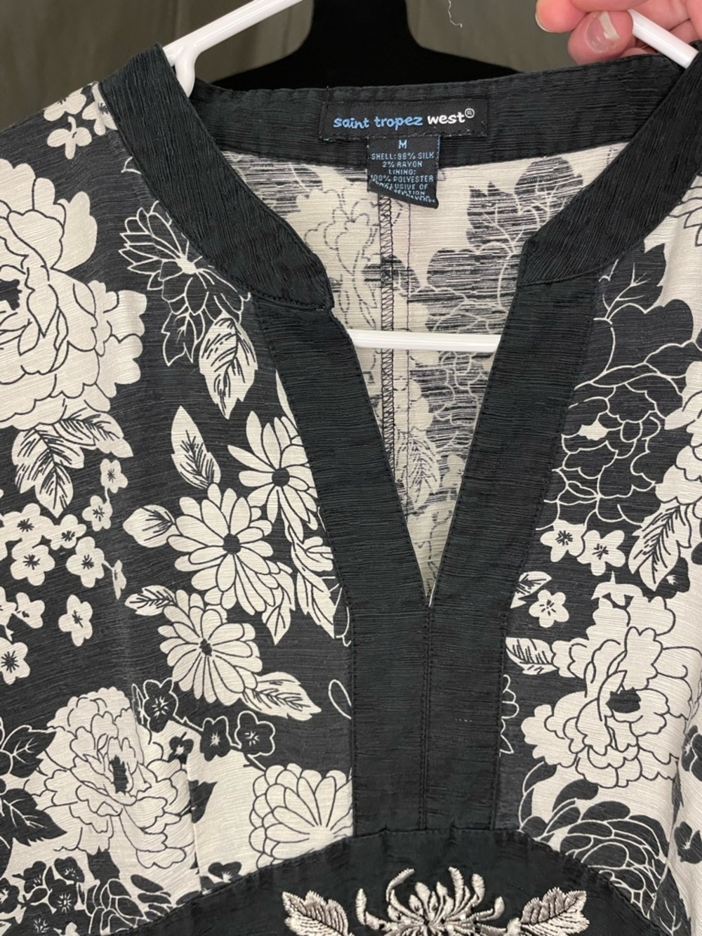 Vintage Y2K Silk Saint Tropez West Black & White Floral Kimono Style Tunic - Picture 13 of 14